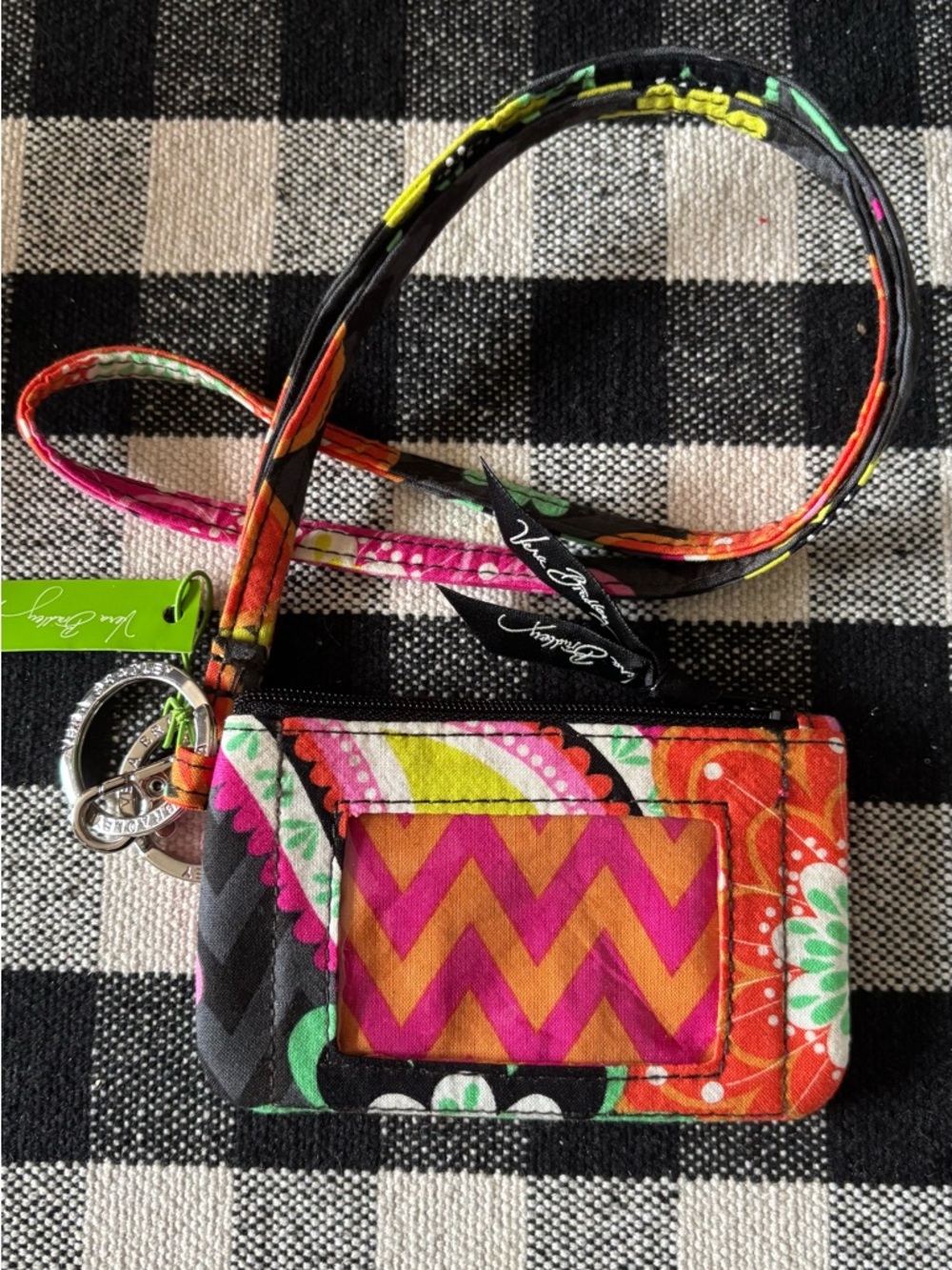 NWT Vera Bradley Zip ID Case and Lanyard in Ziggy Zinnias multi